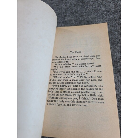 After the Bomb: Week One - Gloria D. Miklowitz - 1987 Scholastic Paperback - Picture 4 of 7